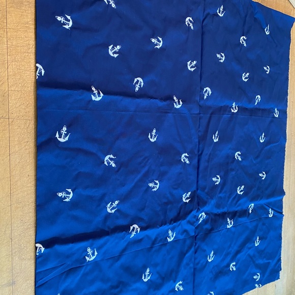 Navy anchor print fabric - Picture 2 of 2